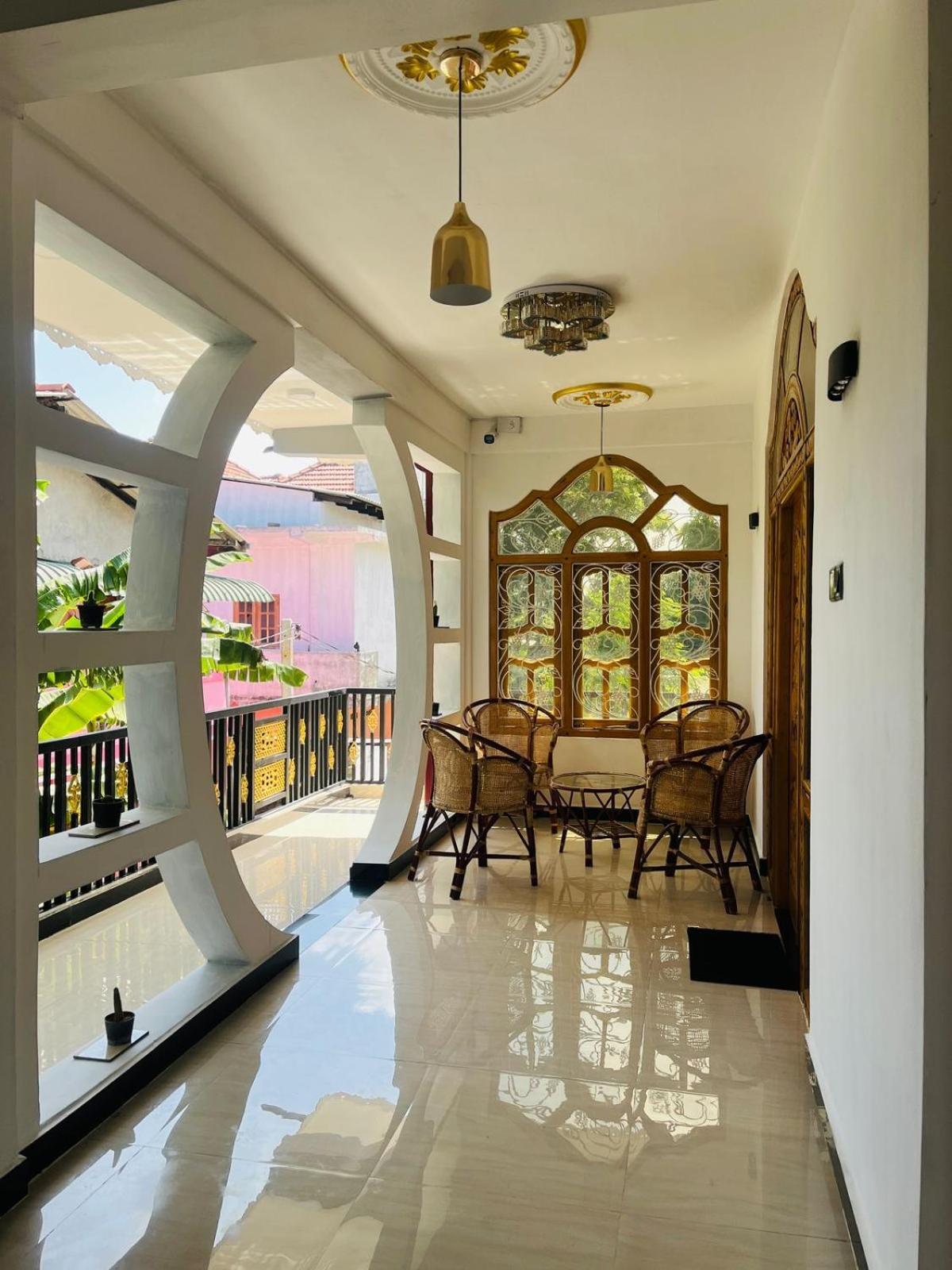 ג'פנה J & J Homestay מראה חיצוני תמונה